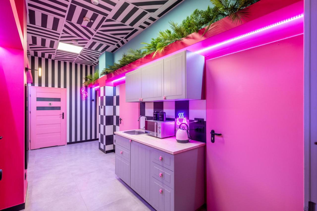 Vice City Hostel Wrocław Extérieur photo