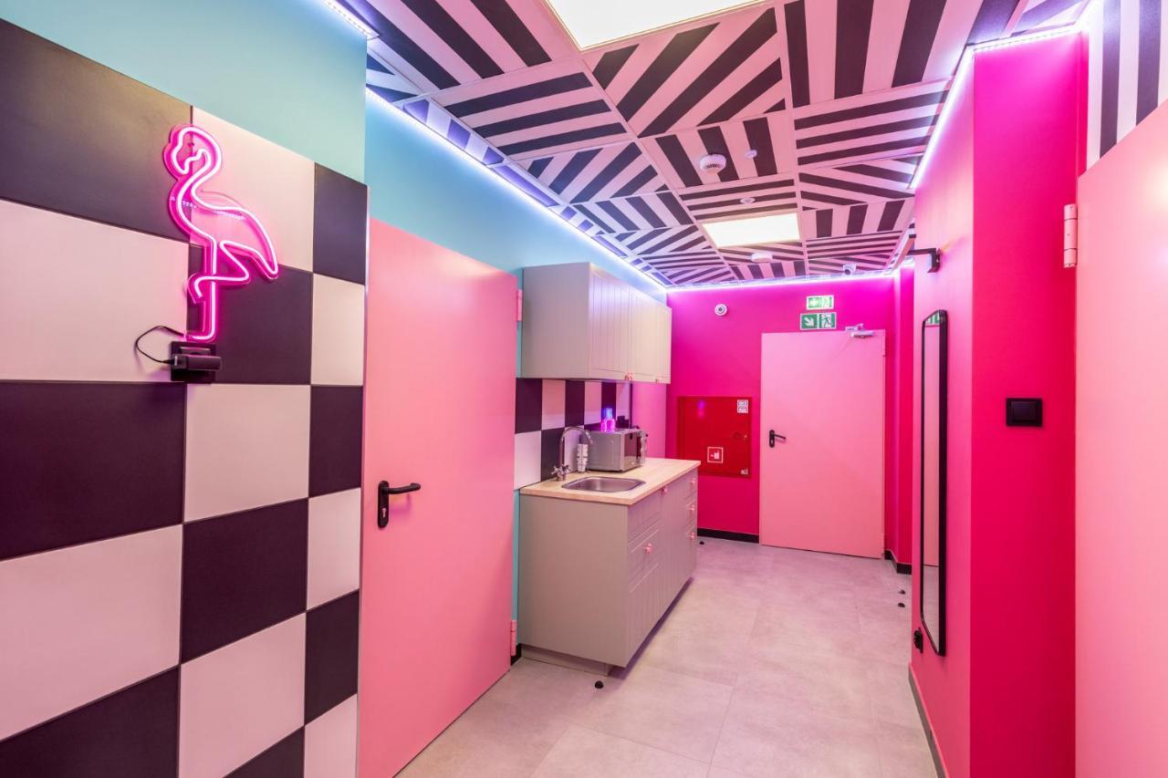 Vice City Hostel Wrocław Extérieur photo