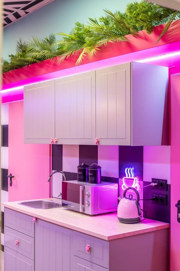 Vice City Hostel Wrocław Extérieur photo