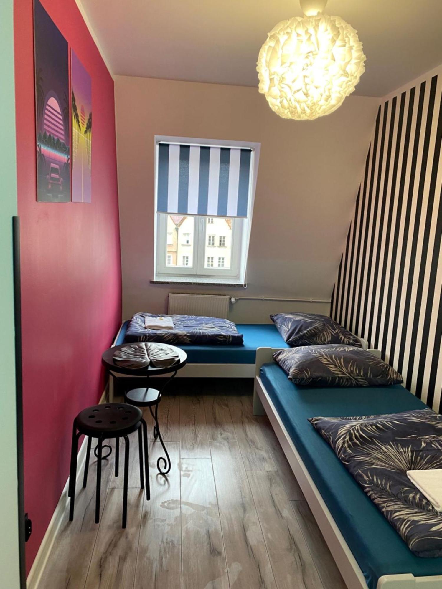Vice City Hostel Wrocław Extérieur photo