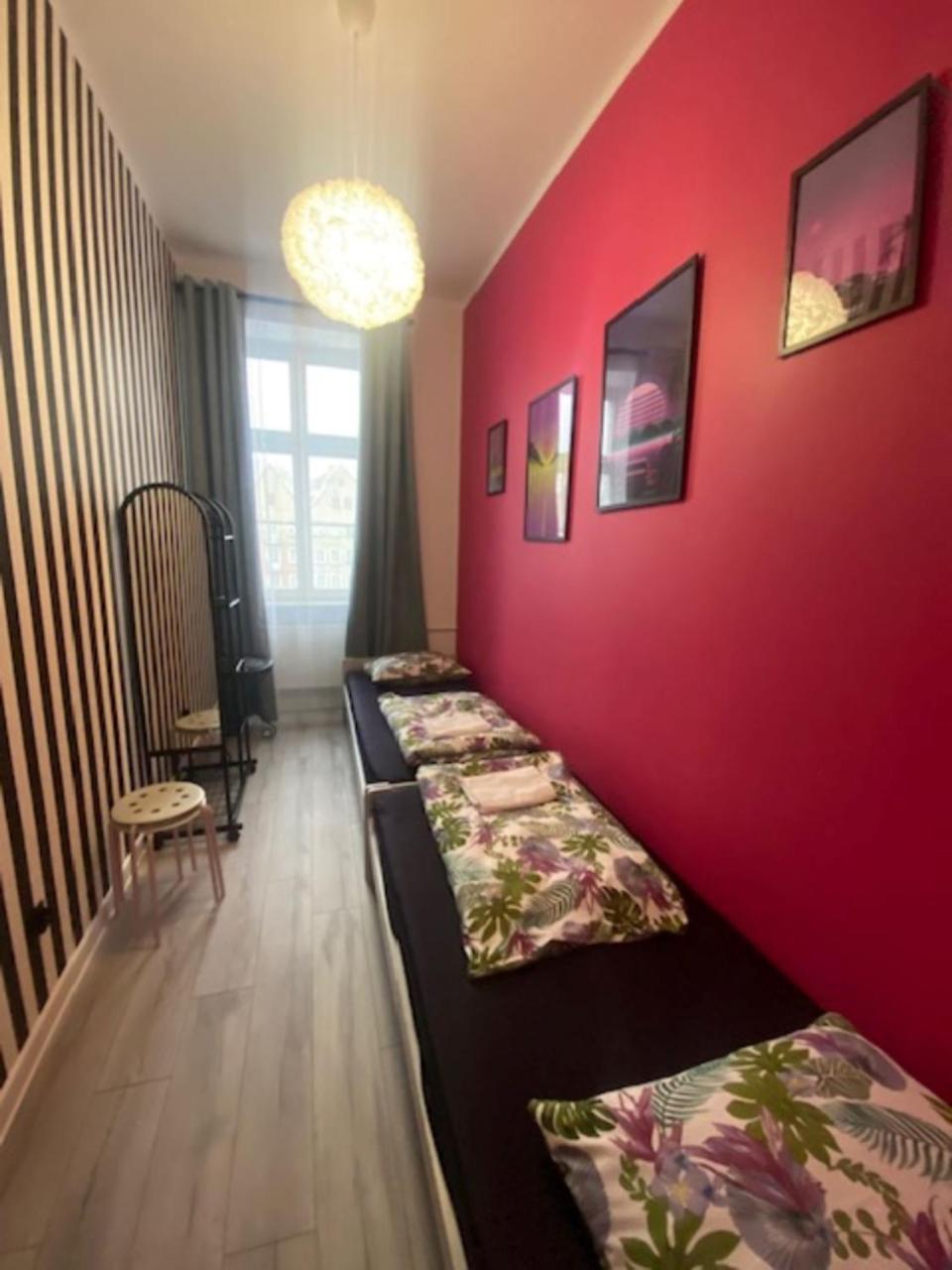 Vice City Hostel Wrocław Extérieur photo